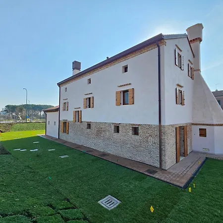 Rocca Storica Holiday home *